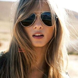 Ray-Ban Aviator Black Lenses RB3025 Gold Frame New